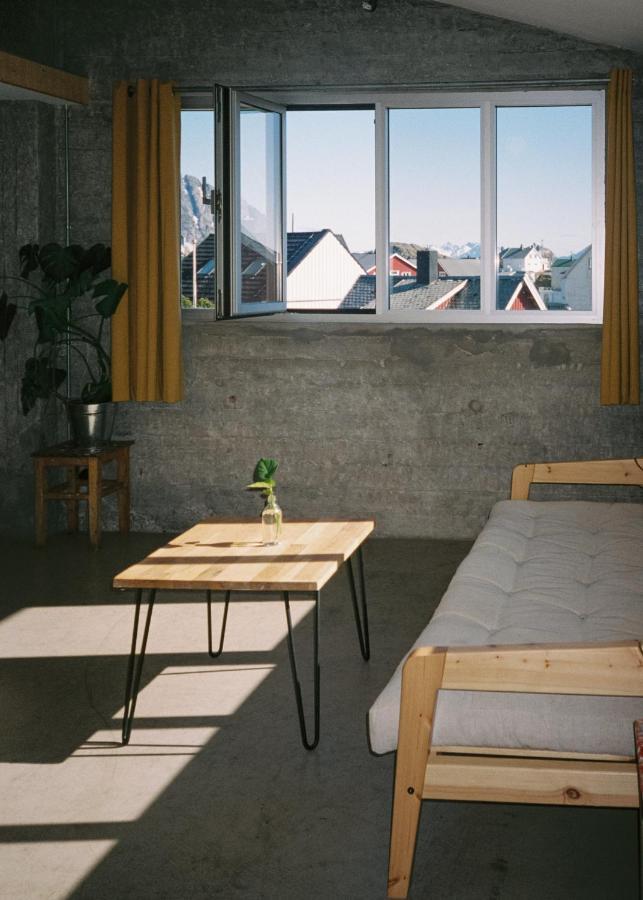 Trevarefabrikken Henningsvaer Exteriér fotografie