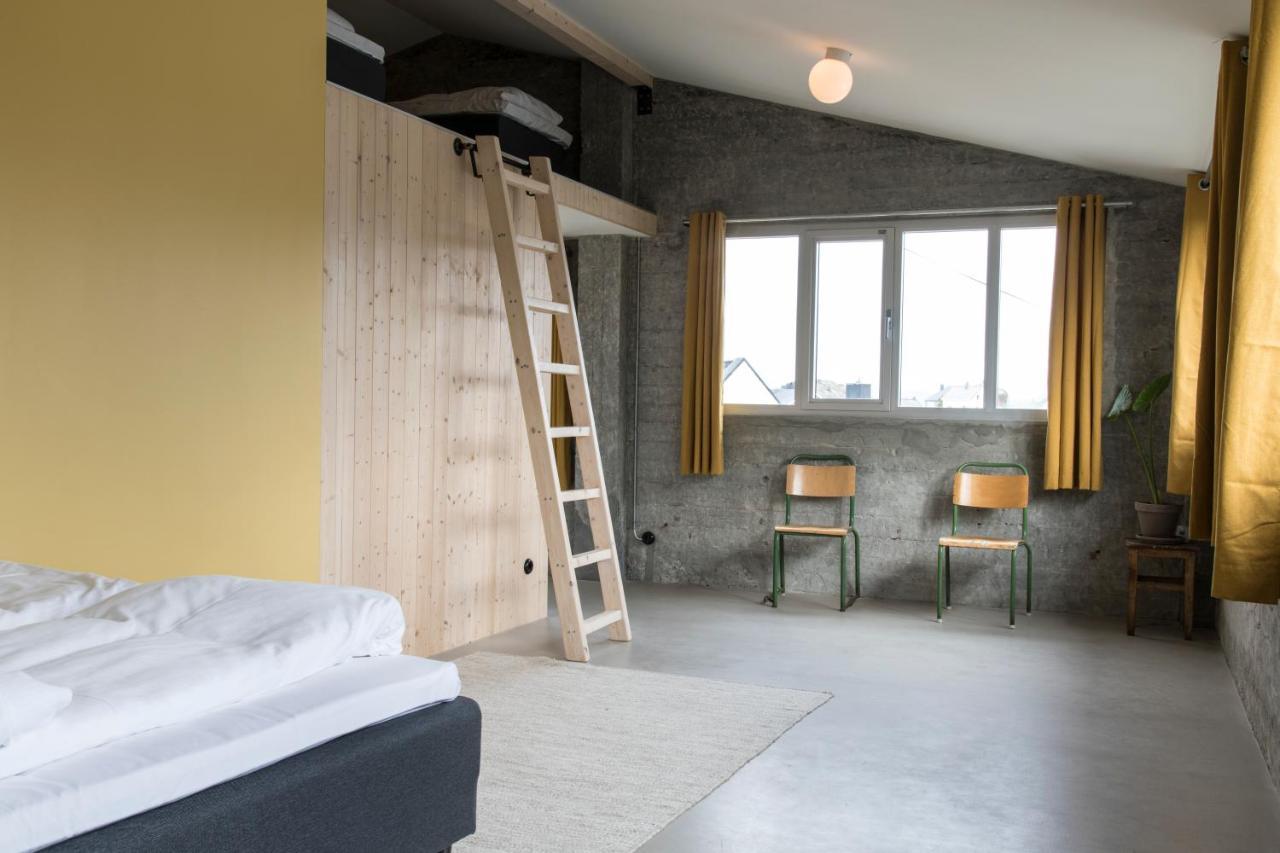 Trevarefabrikken Henningsvaer Exteriér fotografie