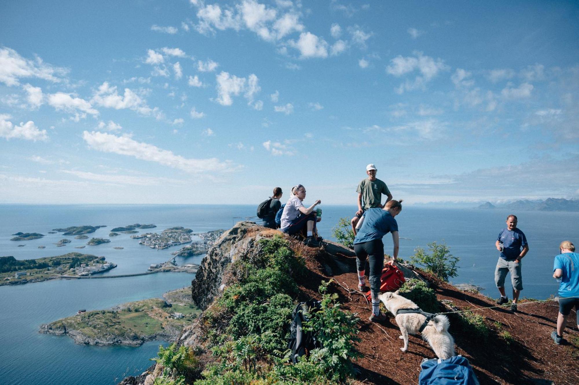 Trevarefabrikken Henningsvaer Exteriér fotografie